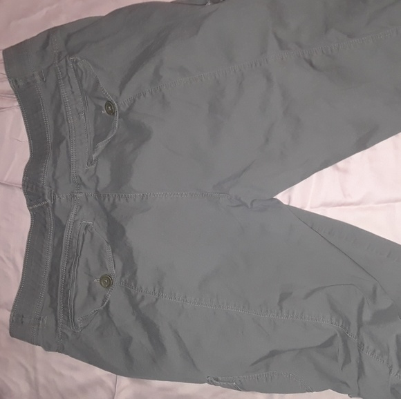 Capri pants - Picture 2 of 4